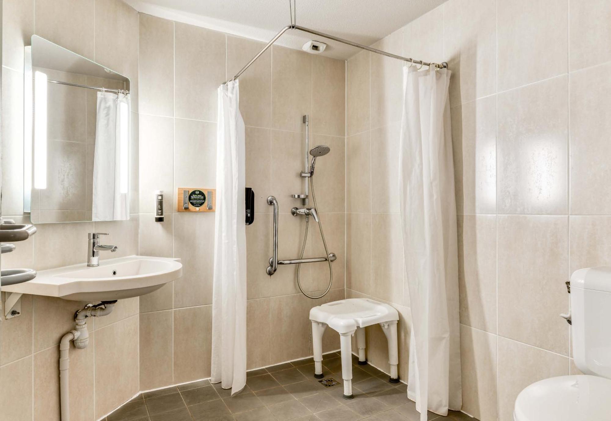 B&B Hotel Montpellier 1 Сен-Жан-де-Веда Экстерьер фото