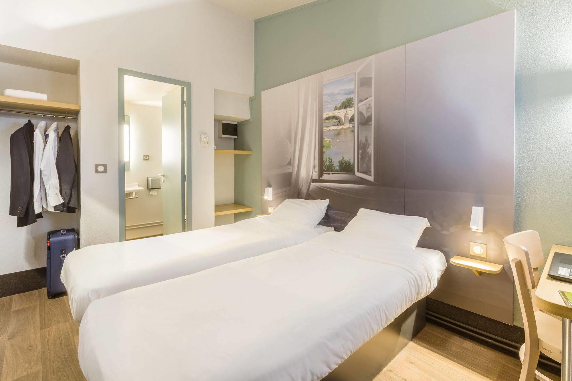 B&B Hotel Montpellier 1 Сен-Жан-де-Веда Экстерьер фото