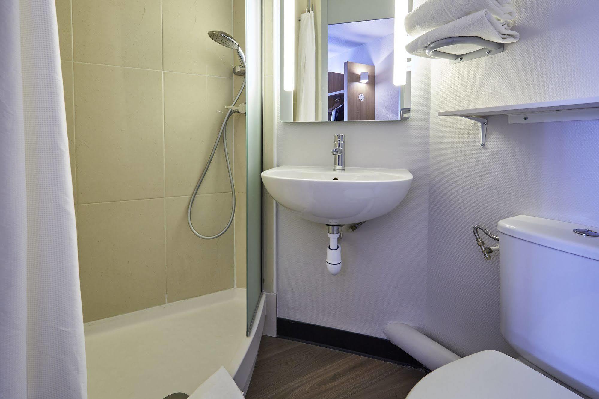 B&B Hotel Montpellier 1 Сен-Жан-де-Веда Экстерьер фото
